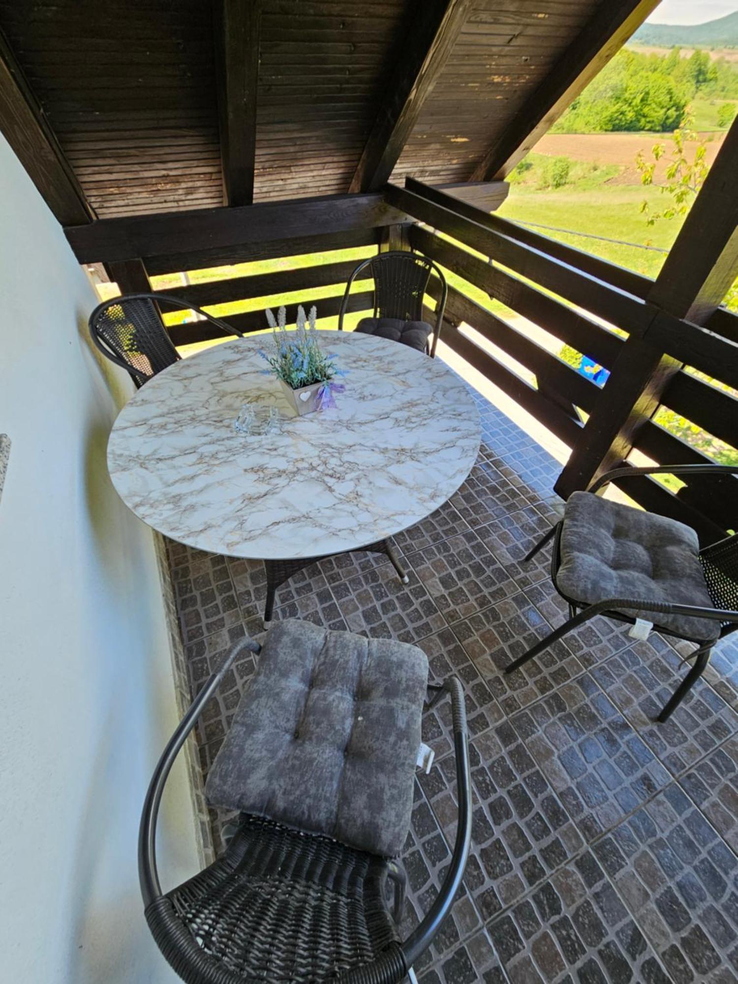 Apartments Luka Rakovica Ngoại thất bức ảnh