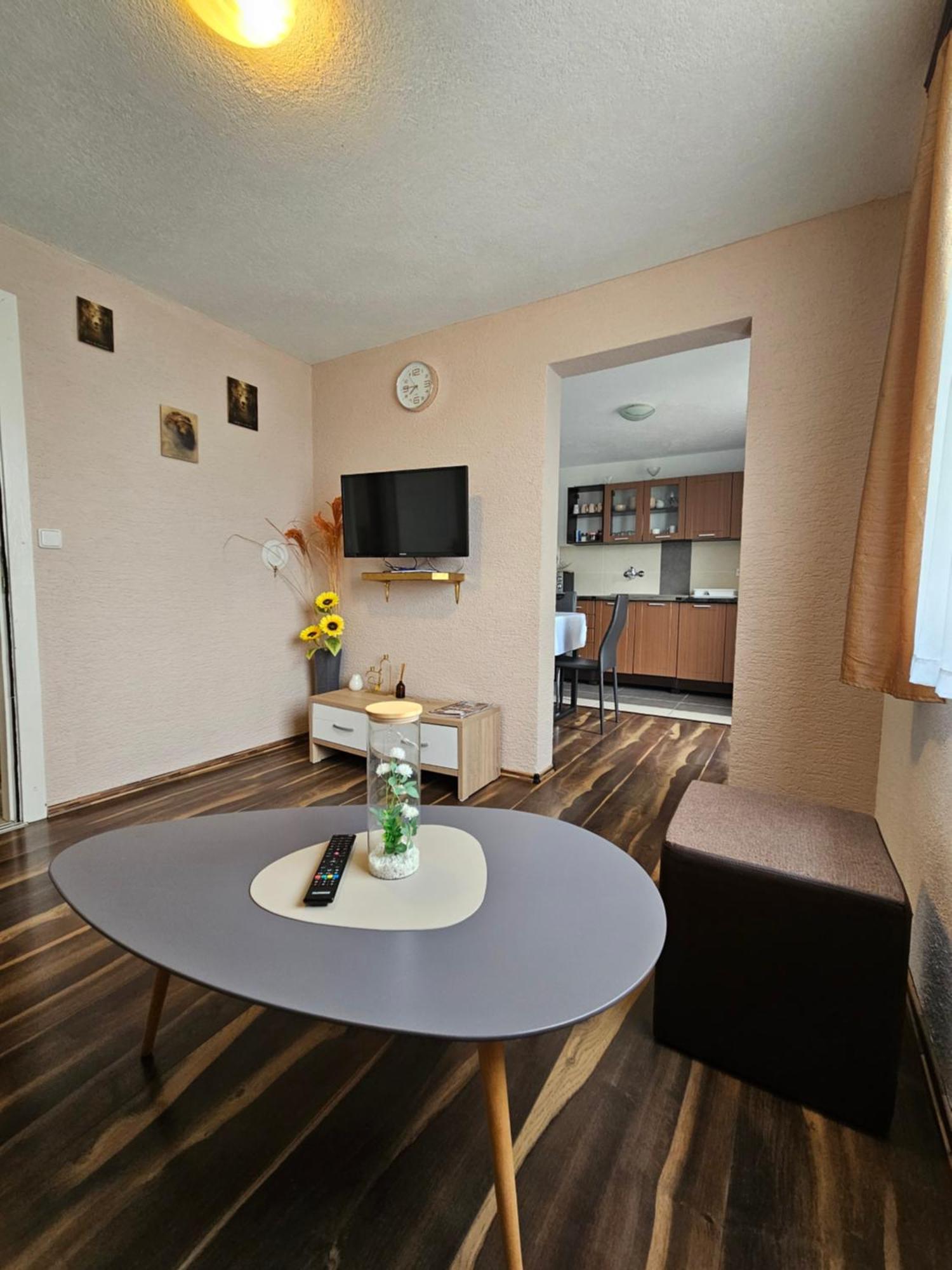 Apartments Luka Rakovica Ngoại thất bức ảnh